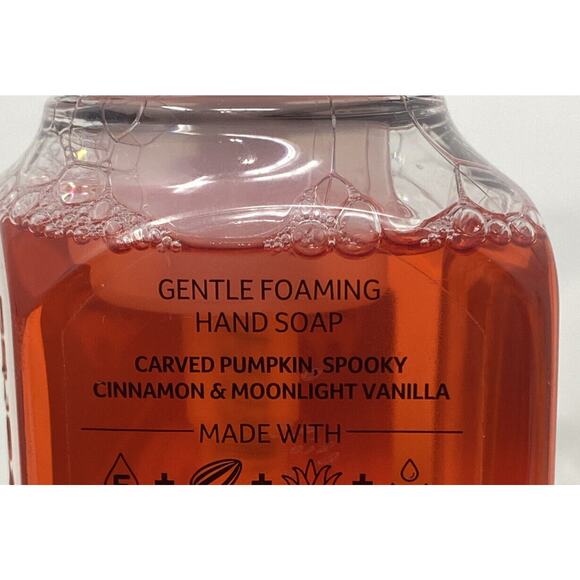 3 Bath Body Works Gentle Foaming Hand SOAP Candy Corn, Happy Hunting & Pumpkin - Picture 5 of 10